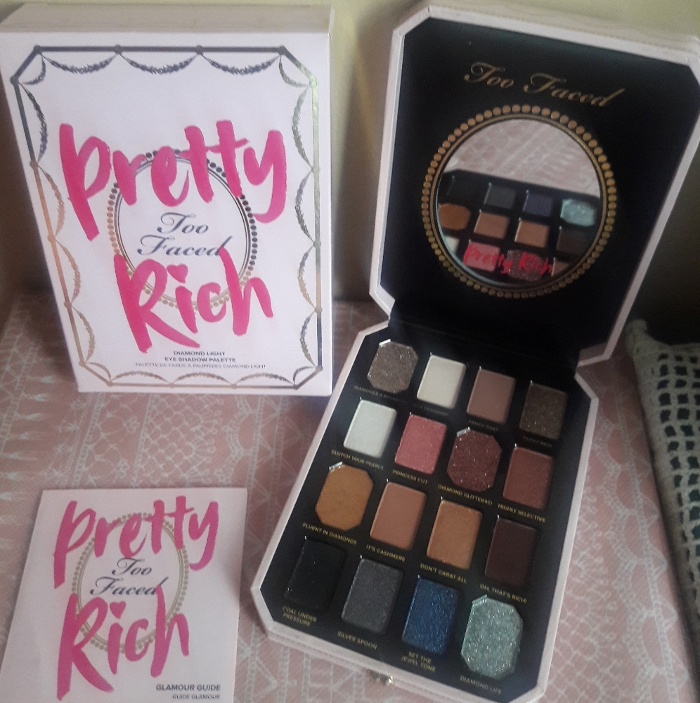 TOO FACED EYE SHADOW PALETTE